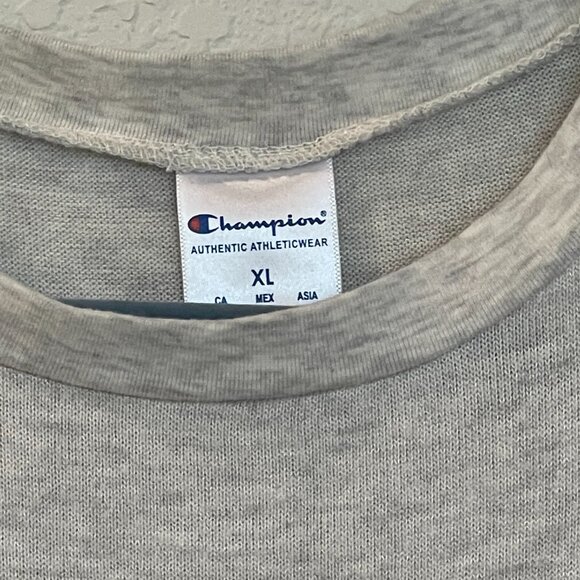 Champion Lightweight Crewneck Light Grey Sweater - Picture 8 of 8